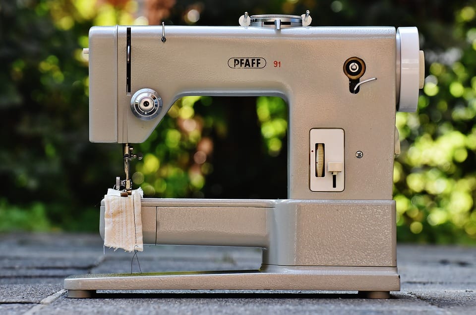pfaff sewing machine